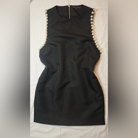 Dress with pearl - Picture 3 of 6